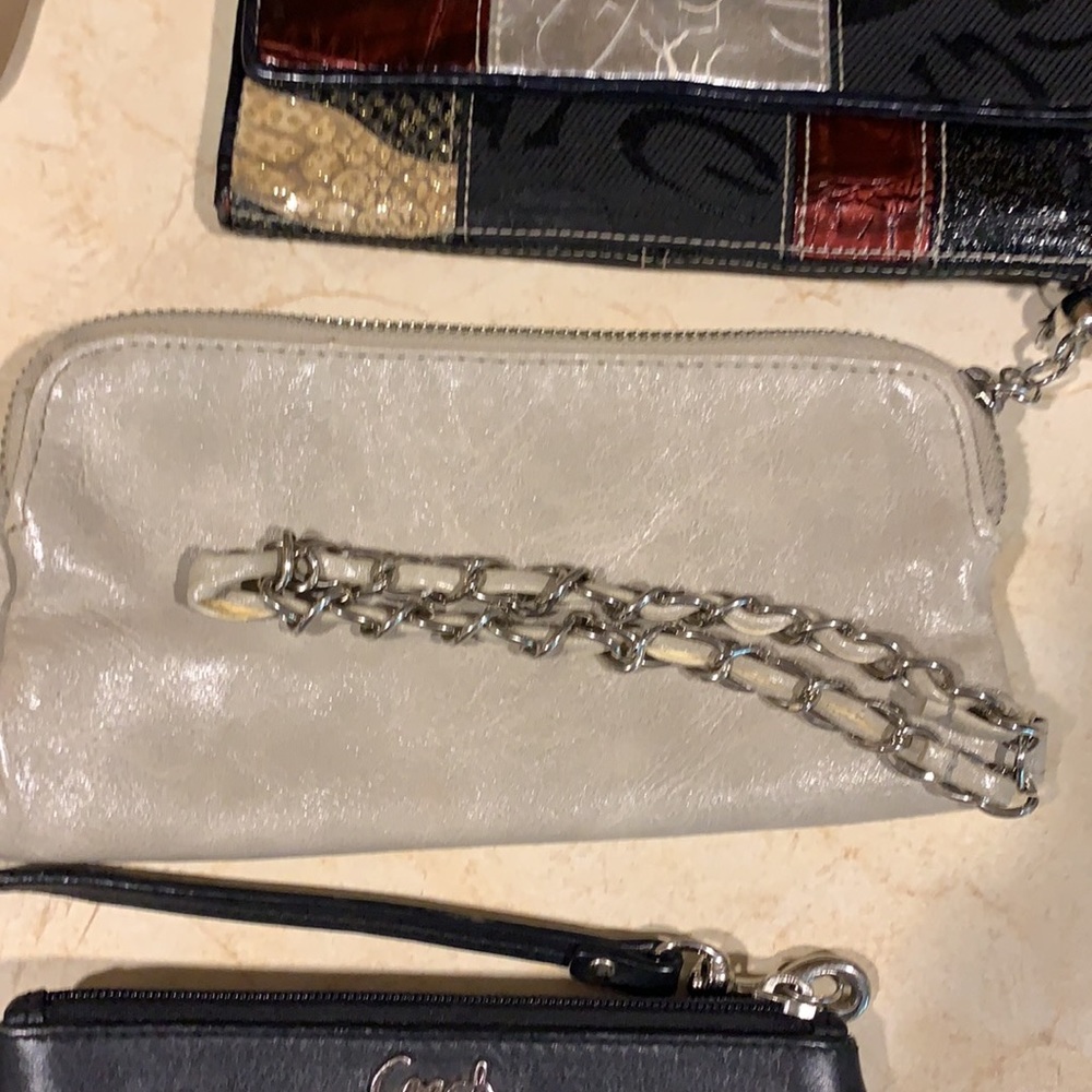 Wallets - Picture 4 of 5